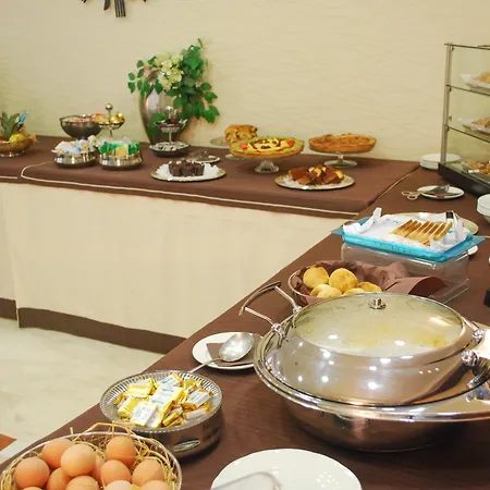 Premiere 4* Varcaturo