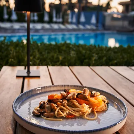 Premiere Hotel Varcaturo