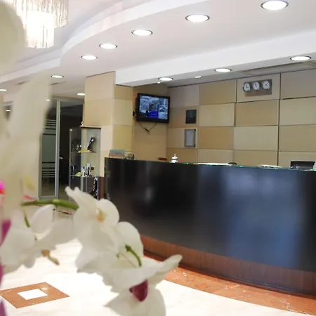 Premiere Pool & Hotel 4*