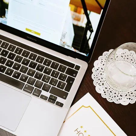 Premiere 4* Varcaturo