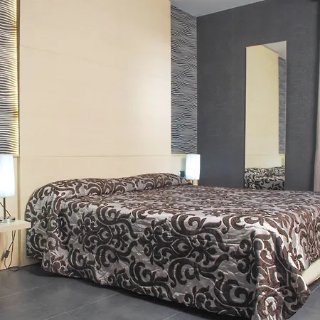 Premiere 4* فركاتشورو