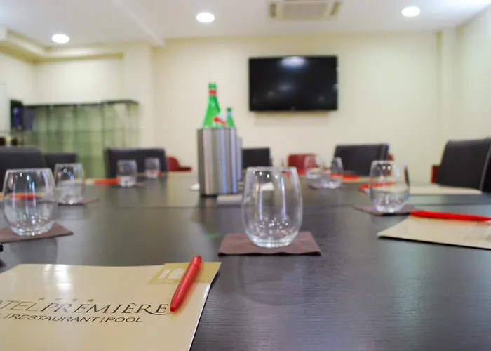 Отель Premiere Варкатуро