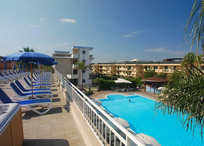 Premiere 4* Varcaturo