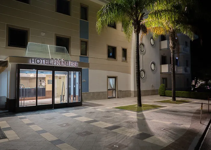 Hotel Premiere Varcaturo